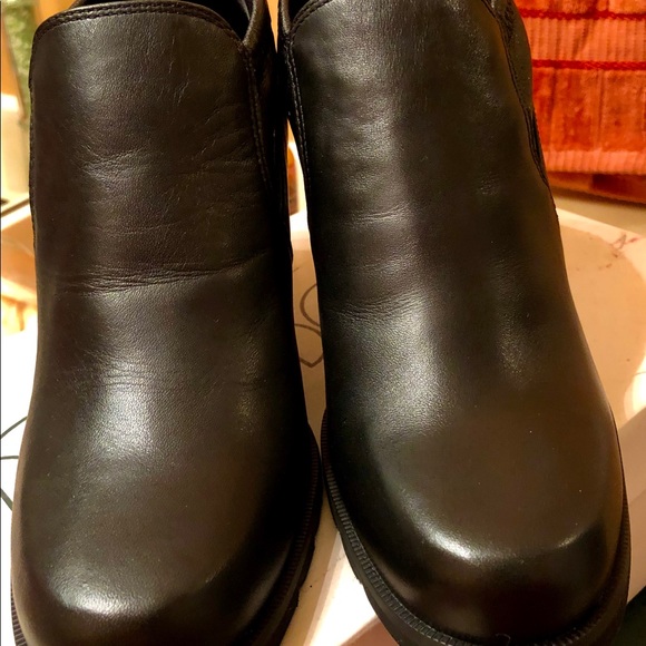 Black leather booties. New no tags. - Picture 2 of 4